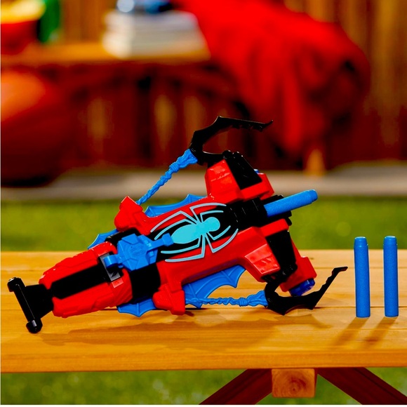 NIB NERF Marvel Spider-Man Strike 'N Splash Web Blaster 2-IN-1 Blast Darts/Water - Picture 1 of 7